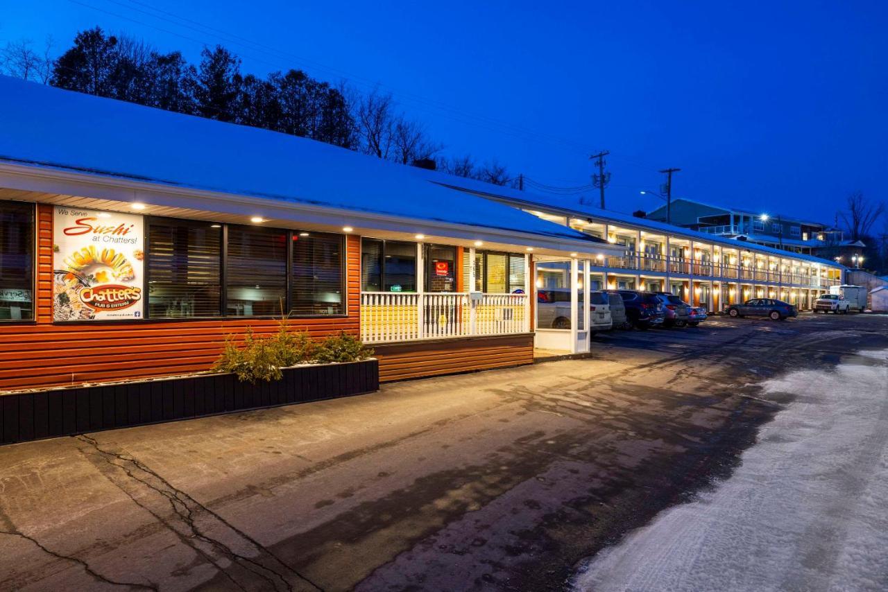 Econo Lodge Мирамичи Екстериор снимка